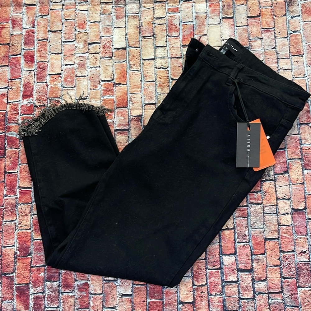 Risen - Black Embellished Mid-Rise Crop Straight 2XL